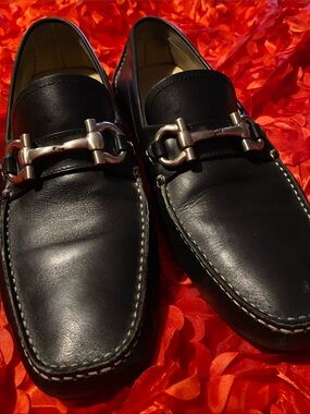 Salvatore Ferragamo Parigi Black Leather Horsebit Loafers